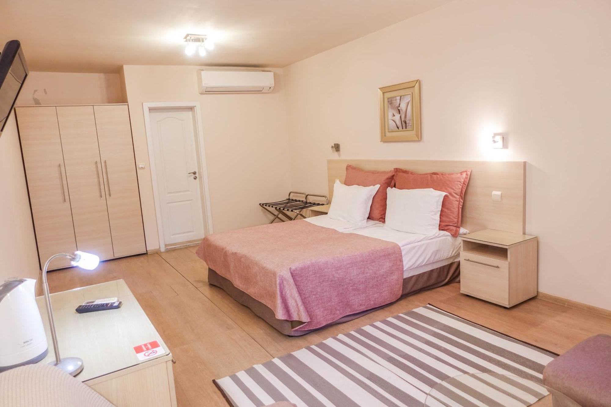 Hotel Acropolis Varna Exterior photo